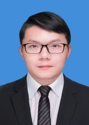 陈自力  党委副书记、院长